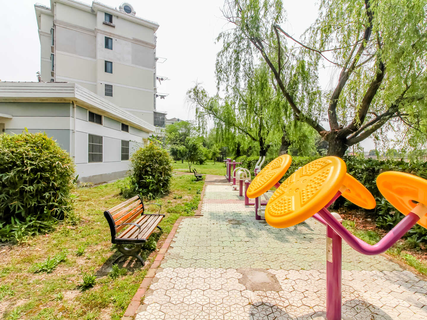 荣汇公寓