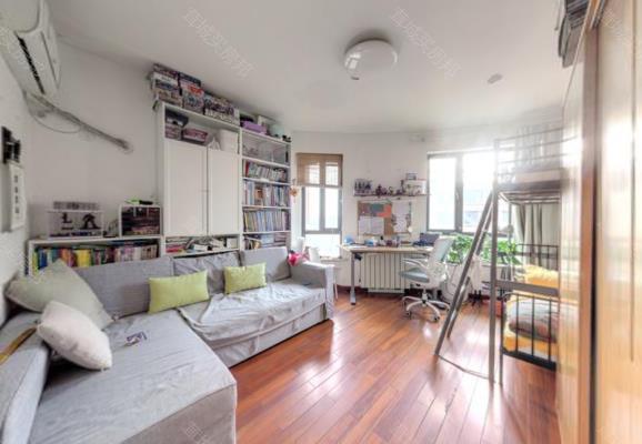 优选房源华亭公寓