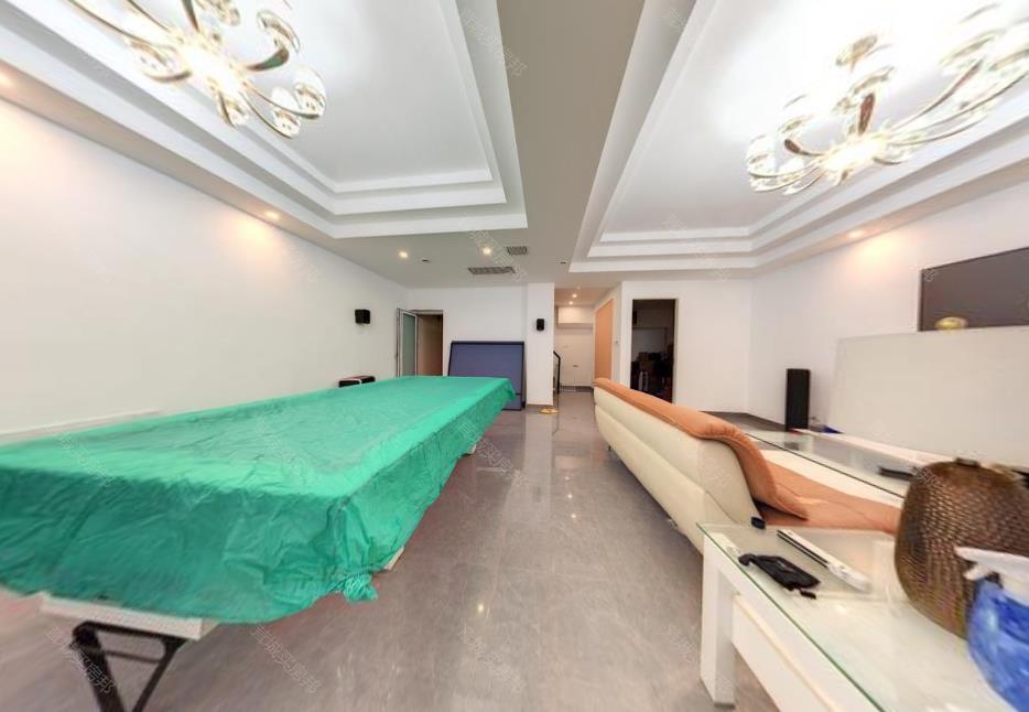 优选房源绿地海珀佘山