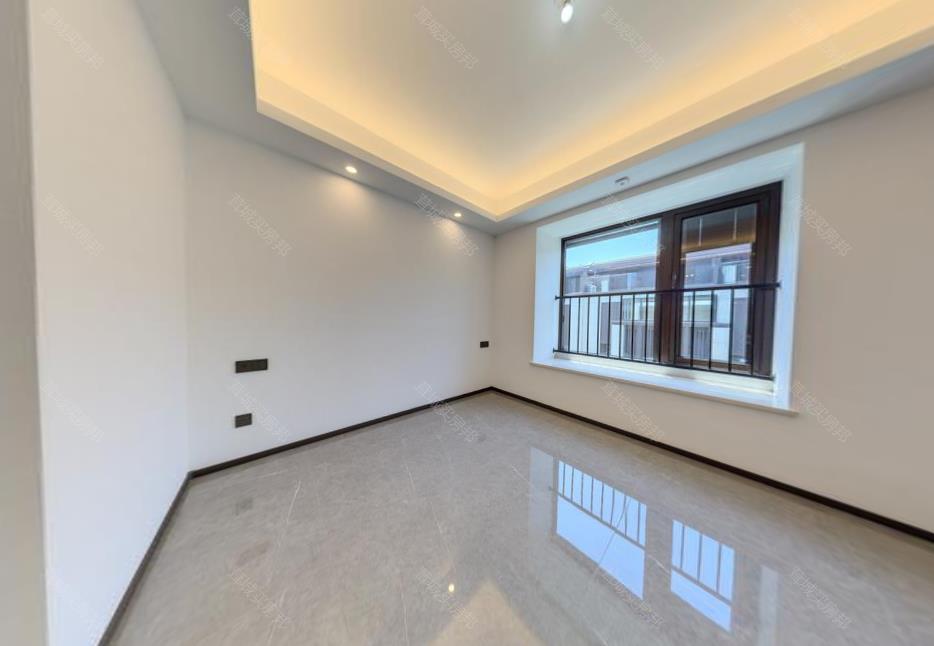 优选房源佘山望