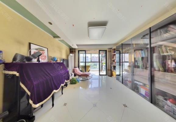 优选房源华亭公寓