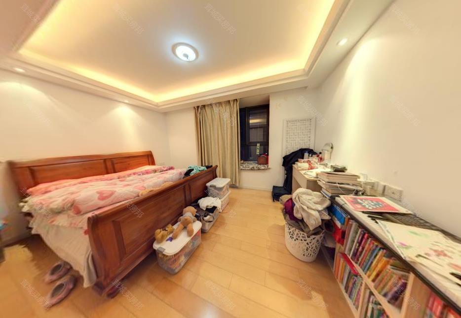 优选房源绿地云峰名邸