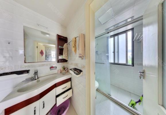 逸庭苑楼盘图片