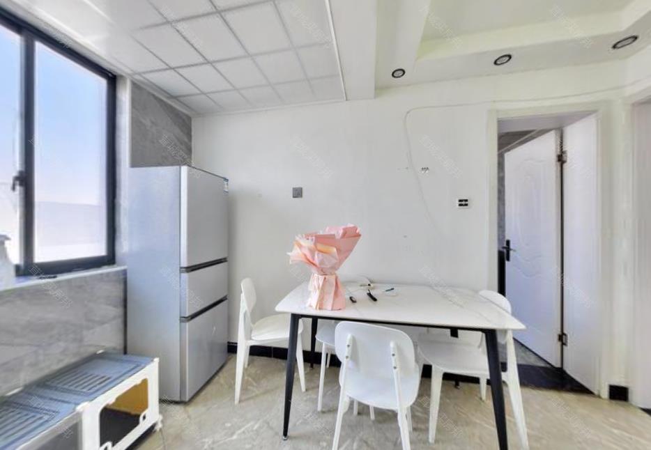 优选房源华亭新家百合苑