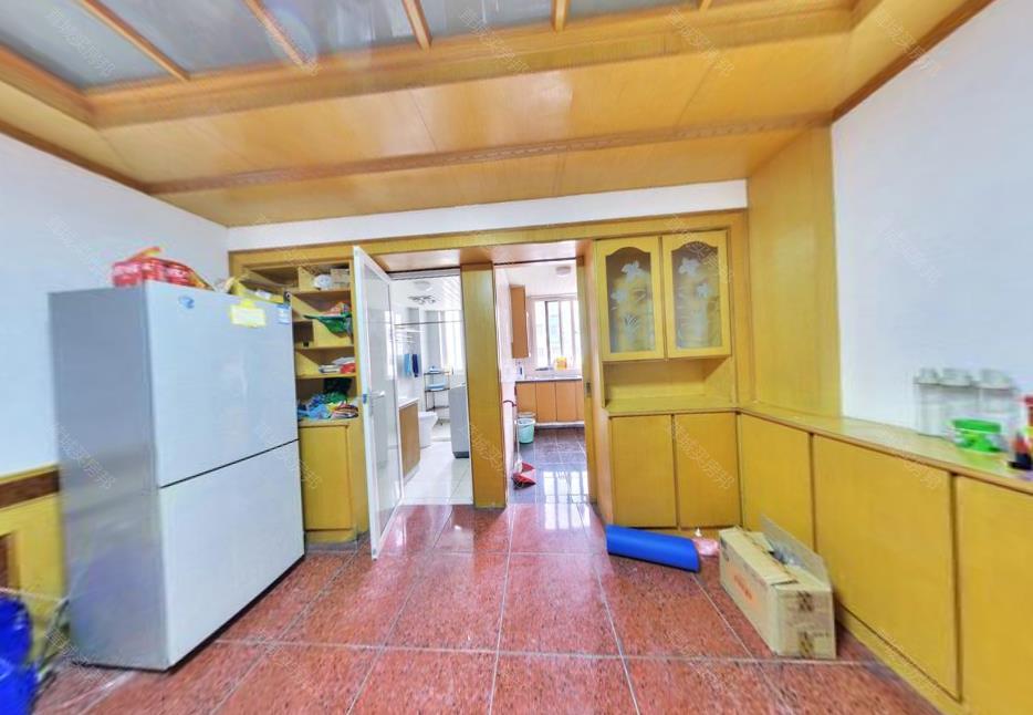 优选房源江中公寓